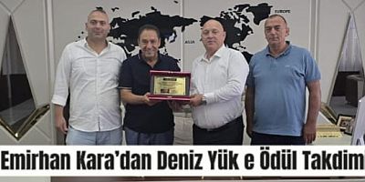 Emirhan Kara’dan Deniz Yük Deniz Lojistik Yönetim Kurulu Başkanı’na Ödül Takdimi