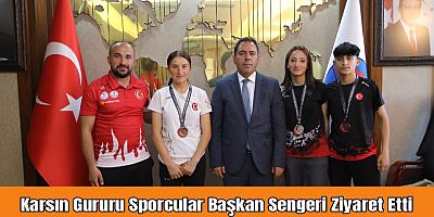 Kars'ın Gururu Sporcular, Belediye Başkanı Ötüken Sengeri Makamında Ziyaret Etti