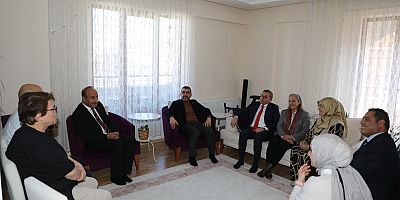 KARS’TA ANLAMLI ZİYARET: MİLLETVEKİLİ ADEM ÇALKIN ŞEHİT ÖĞRETMEN AİLESİNİ YALNIZ BIRAKMADI