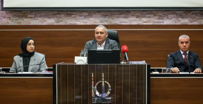 SON DAKİKA: Keçiören Belediyesi’nde Oy Birliği! 2025 Faaliyet Raporu Kabul Edildi