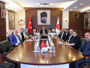 Keçiören’de sivil toplum trafiği: Başkan Mesut Özarslan’dan yoğun ziyaret programı